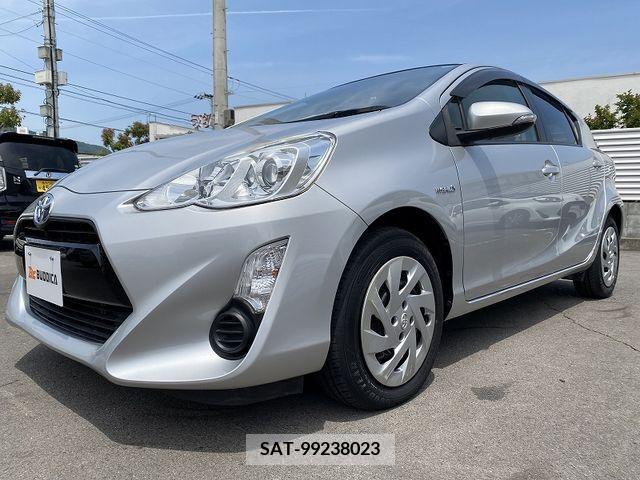 Toyota AQUA 2017-03 291754-3