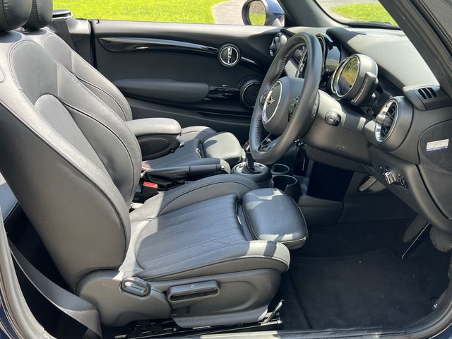 Bmw MINI 2019-12 1509-4