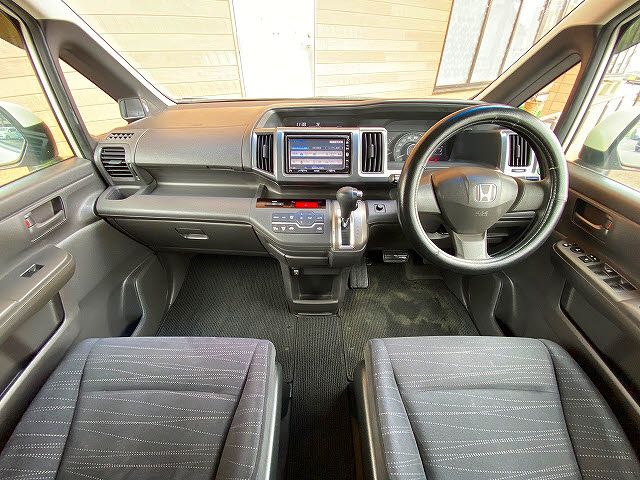 Honda e 2009-11 192782-1