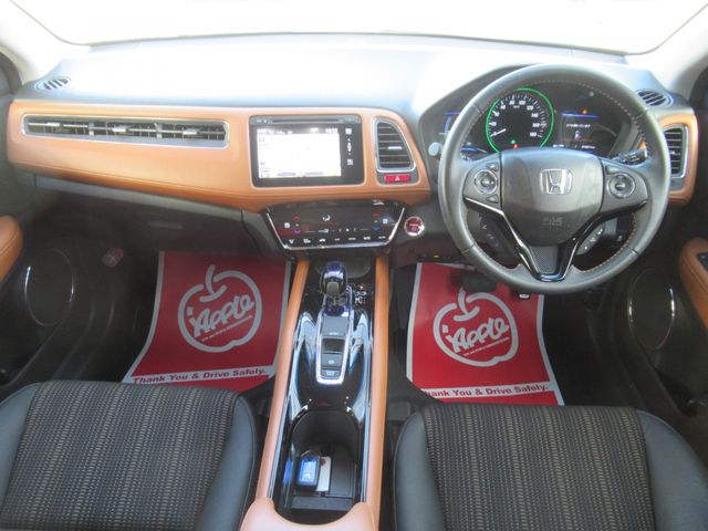 Honda VEZEL 2014-01 28948-1