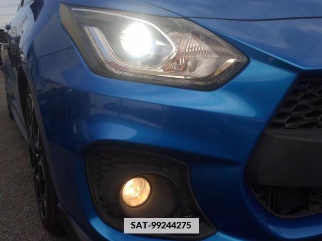 Suzuki SWIFT 2019-06 352779-8