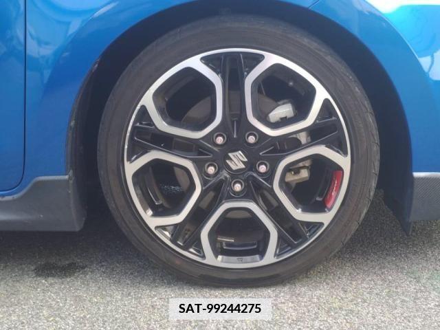 Suzuki SWIFT 2019-06 352779-9