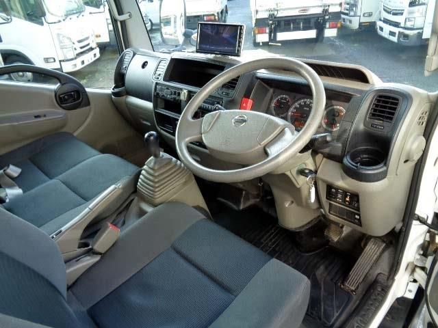 Nissan ATLAS 2014-11 193269-2