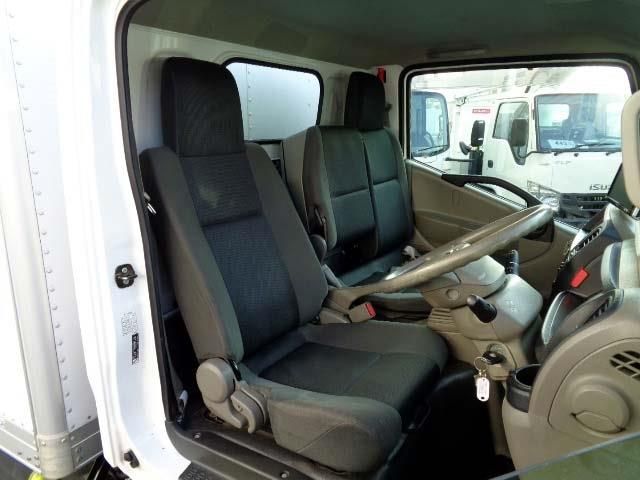Nissan ATLAS 2014-11 193269-4