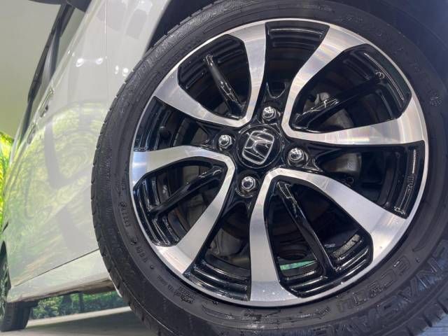 Honda N BOX CUSTOM 2018-10 181694-13