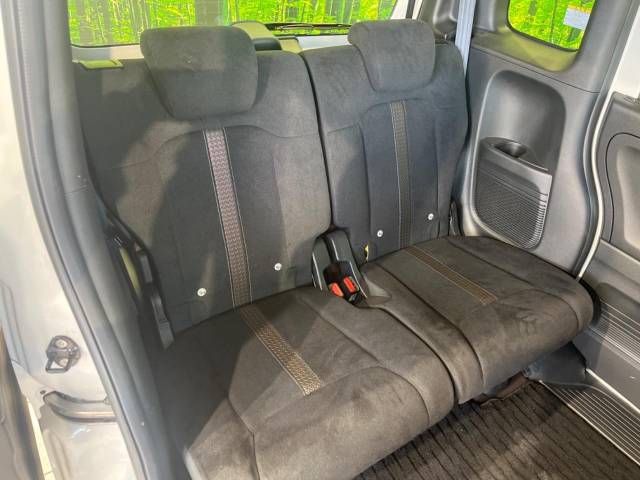 Honda N BOX CUSTOM 2018-10 181694-9