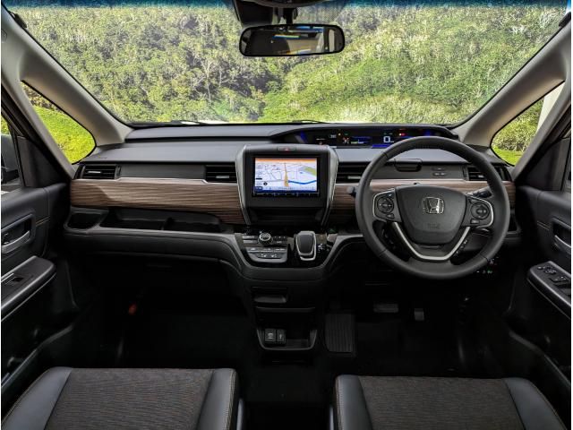 Honda FREED HYBRID 2023-07 184673-1