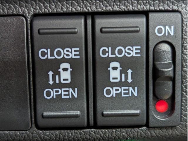 Honda FREED HYBRID 2023-07 184673-4