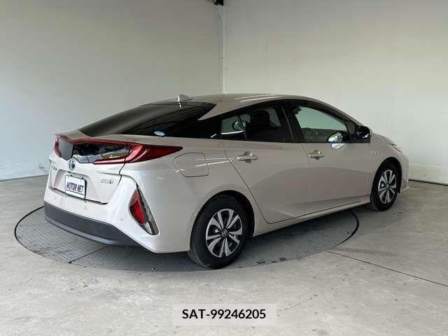 Toyota PRIUS PHV 2019-01 212749-9