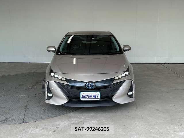 Toyota PRIUS PHV 2019-01 212749-5