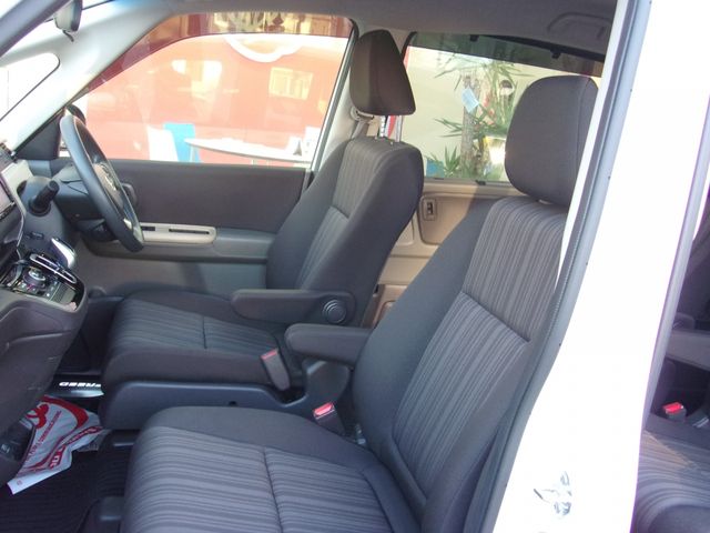 Honda FREED HYBRID 2017-01 183936-13