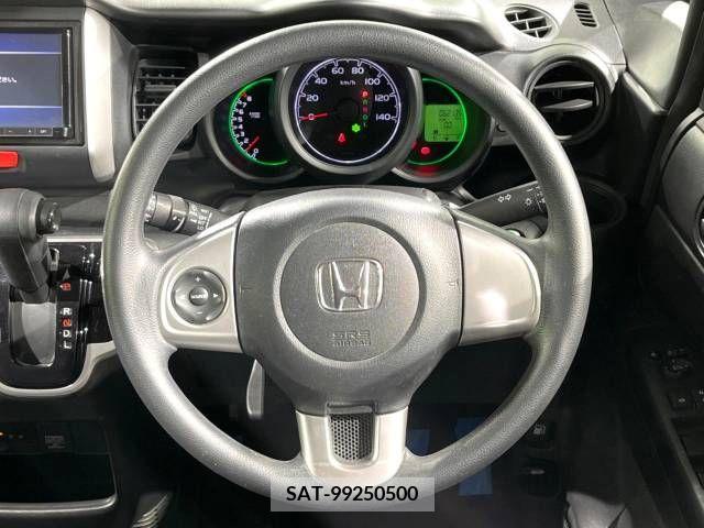 Honda N BOX 2016-09 306666-11