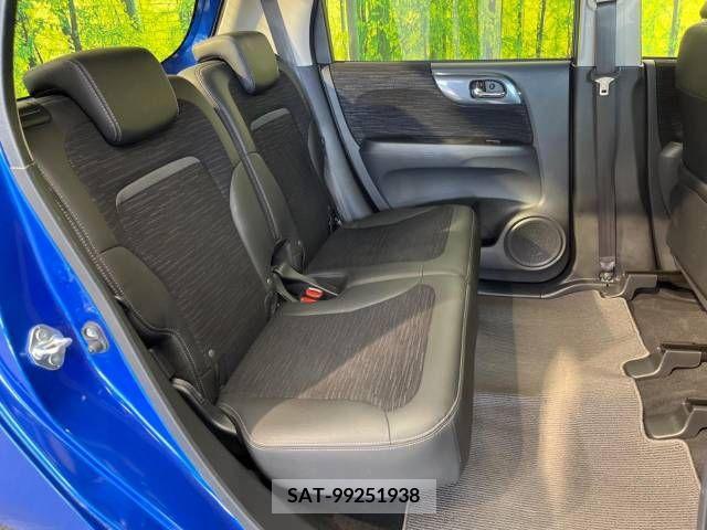 Honda N-ONE 2017-10 215626-9