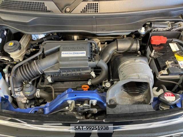 Honda N-ONE 2017-10 215626-18