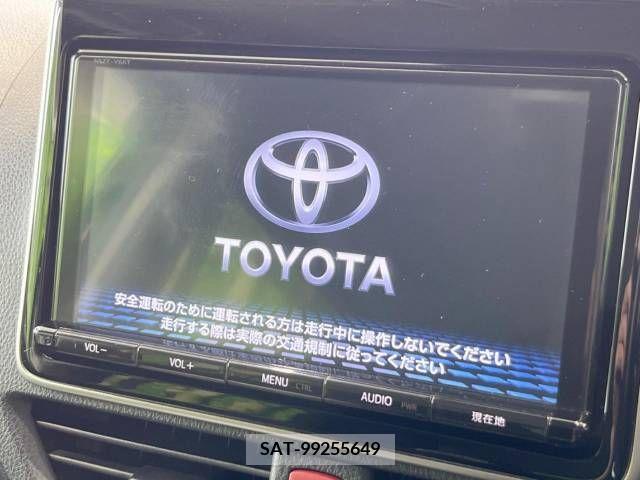Toyota VOXY 2016-12 347086-4