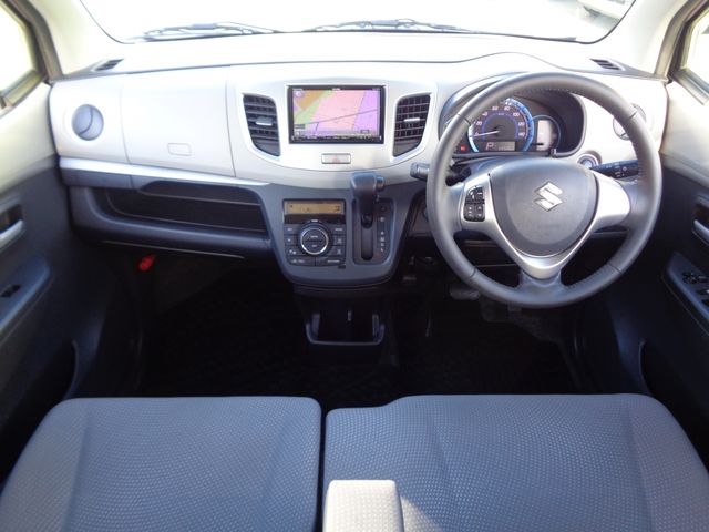 Suzuki WAGON R 2015-10 185571-1