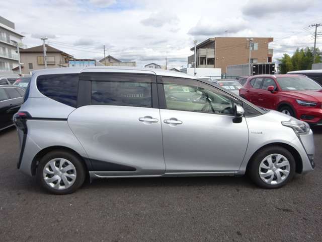 Toyota SIENTA 2017-01 24718-10