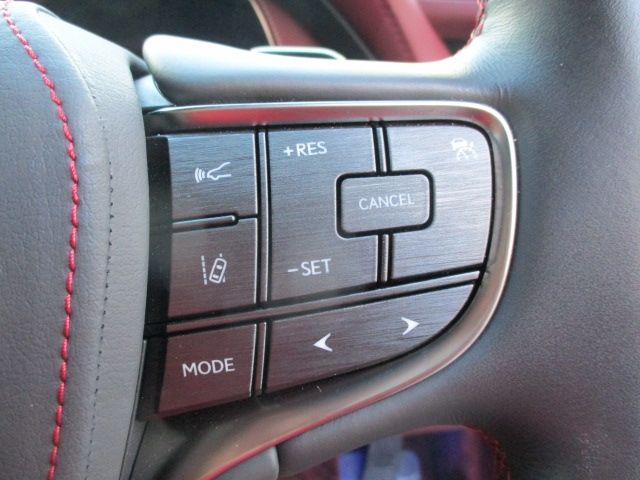 Lexus LS 2018-02 1781-17