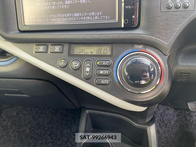 Toyota AQUA 2014-12 260134-18