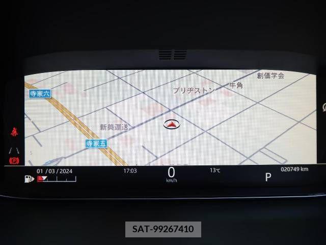 Jaguar E-PACE 2019-03 215550-5