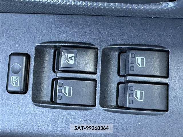 Toyota BB 2009-12 356765-29