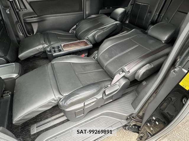 Toyota ALPHARD 2013-05 355323-5