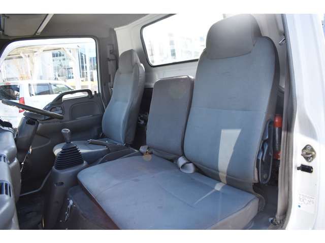 Isuzu ELF TRUCK 1997-07 11140-10