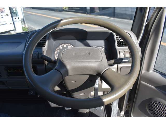 Isuzu ELF TRUCK 1997-07 11140-2