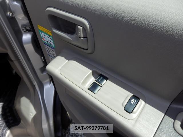 Suzuki EVERY 2008-11 396493-23