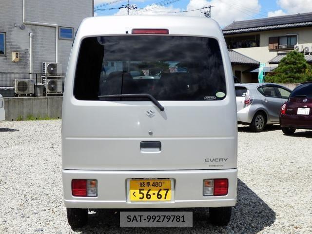 Suzuki EVERY 2008-11 396493-11