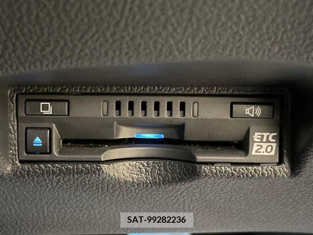Toyota PRIUS 2021-11 217019-7