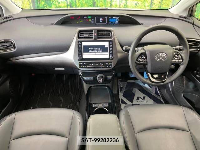 Toyota PRIUS 2021-11 217019-1