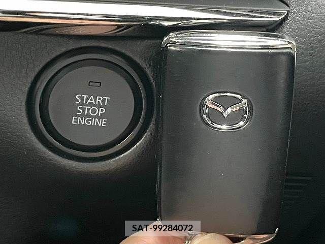 Mazda CX-30 2022-04 295595-15