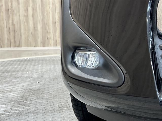 Toyota SIENTA 2018-10 24732-10