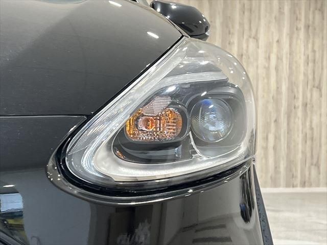 Toyota SIENTA 2018-10 24732-9