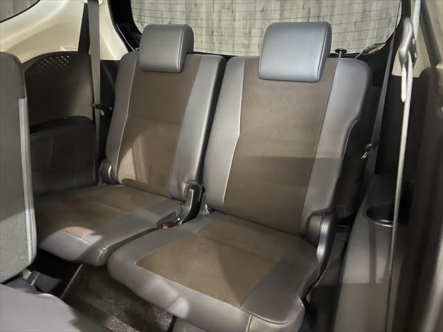 Toyota SIENTA 2018-10 24732-24