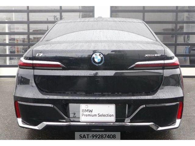 Bmw i7 2023-09 293741-2
