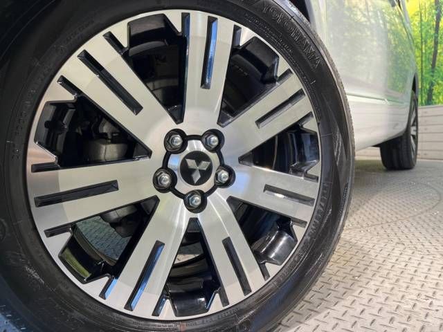 Mitsubishi DELICA D5 2023-04 12690-14