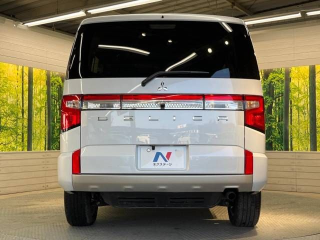 Mitsubishi DELICA D5 2023-04 12690-16