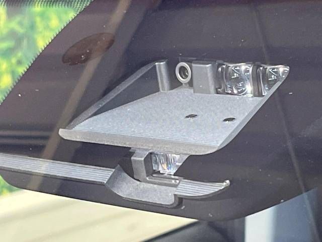 Mitsubishi DELICA D5 2023-04 12690-2