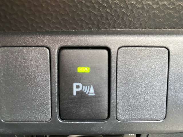Toyota ROOMY 2021-03 194320-18