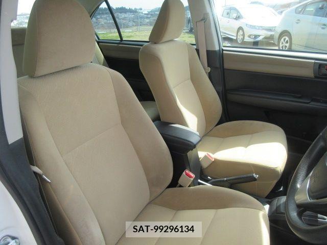Toyota COROLLA AXIO 2015-03 373676-9