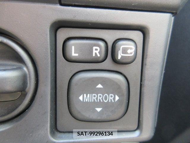 Toyota COROLLA AXIO 2015-03 373676-20