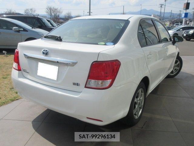 Toyota COROLLA AXIO 2015-03 373676-1
