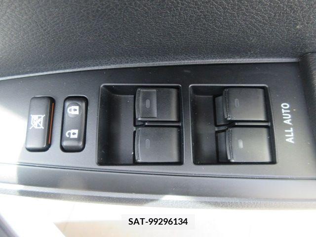 Toyota COROLLA AXIO 2015-03 373676-25
