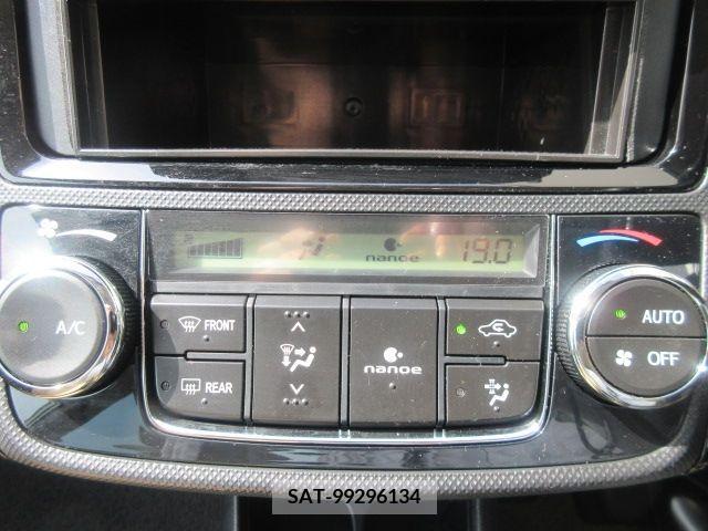 Toyota COROLLA AXIO 2015-03 373676-12