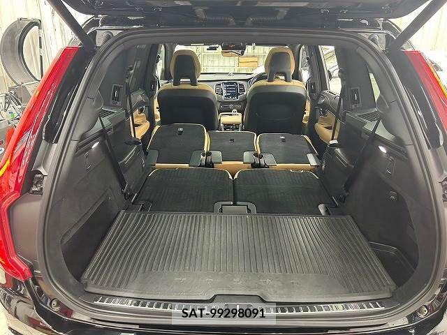 Volvo XC90 2022-02 320541-10
