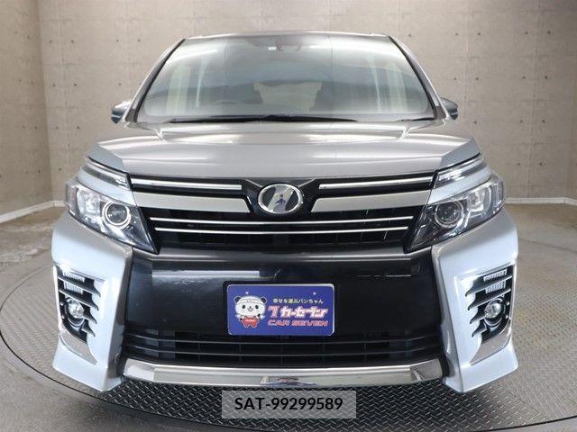 Toyota VOXY 2016-11 370469-20