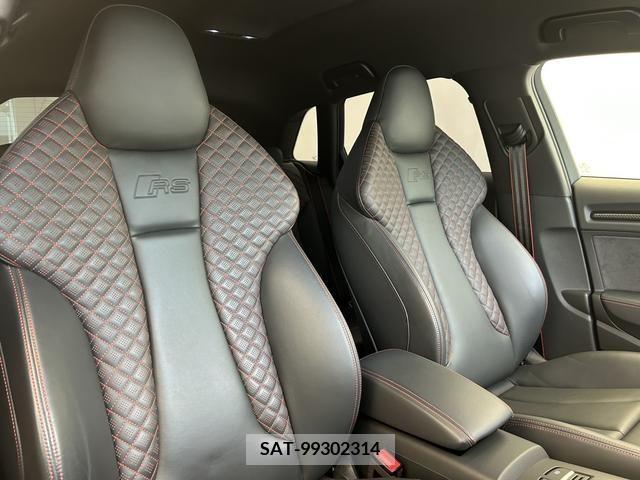 Audi RS3 SPORTBACK 2018-10 320109-13