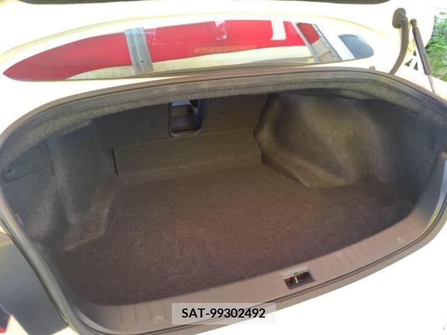Nissan SKYLINE 2014-06 321948-24